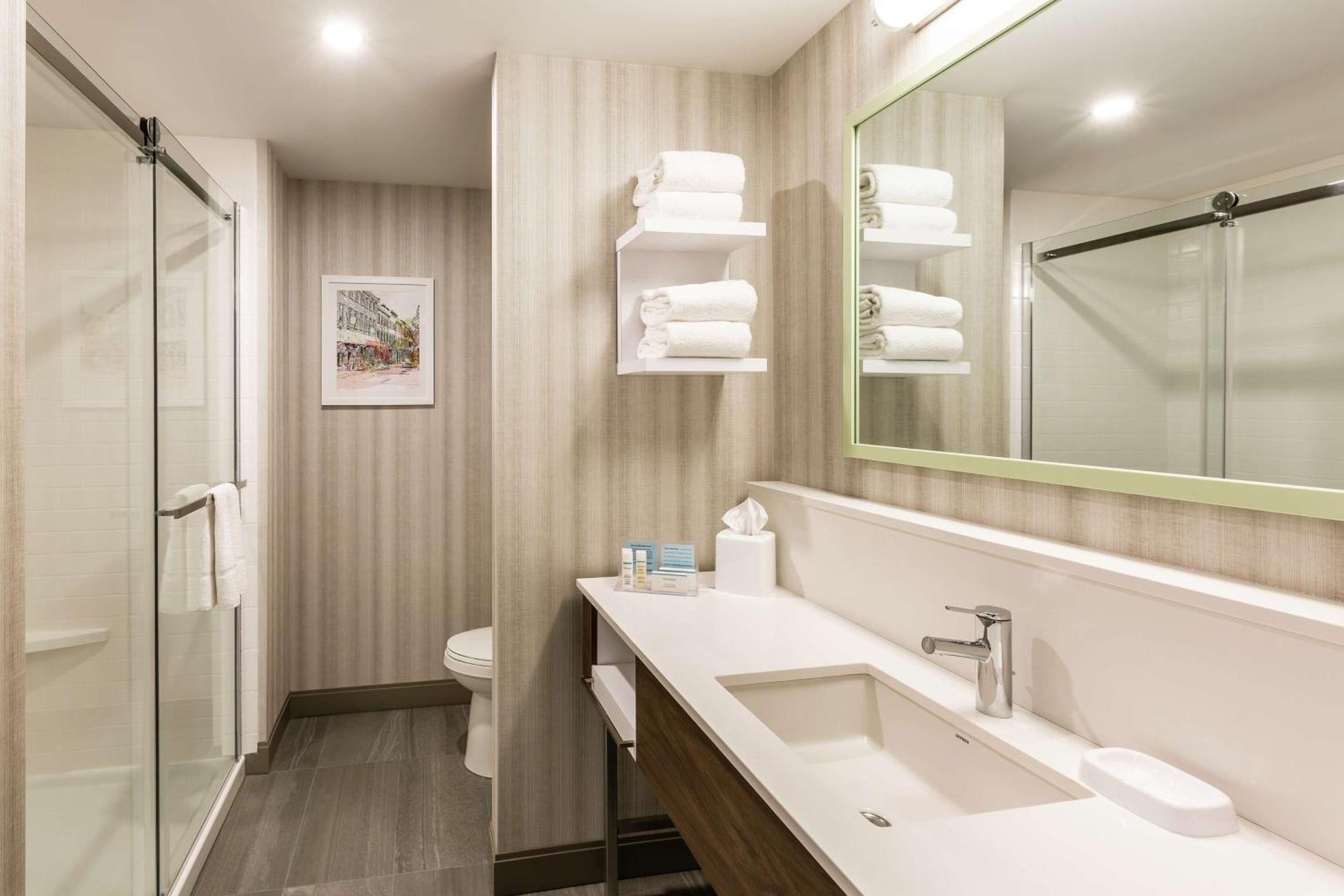 Hampton Inn & Suites By Hilton Quebec - Beauport Exterior foto